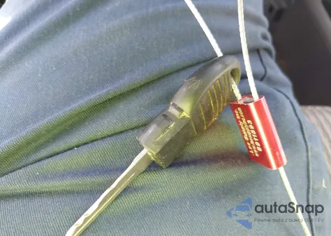 2009 Dodge Ram 1500 Slt/Sport/Trx z USA, uszkodzony, nr VIN 1D3HB13T99J502397